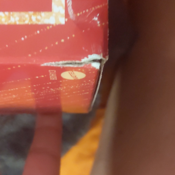 2014 Holiday Barbie - Picture 6 of 6